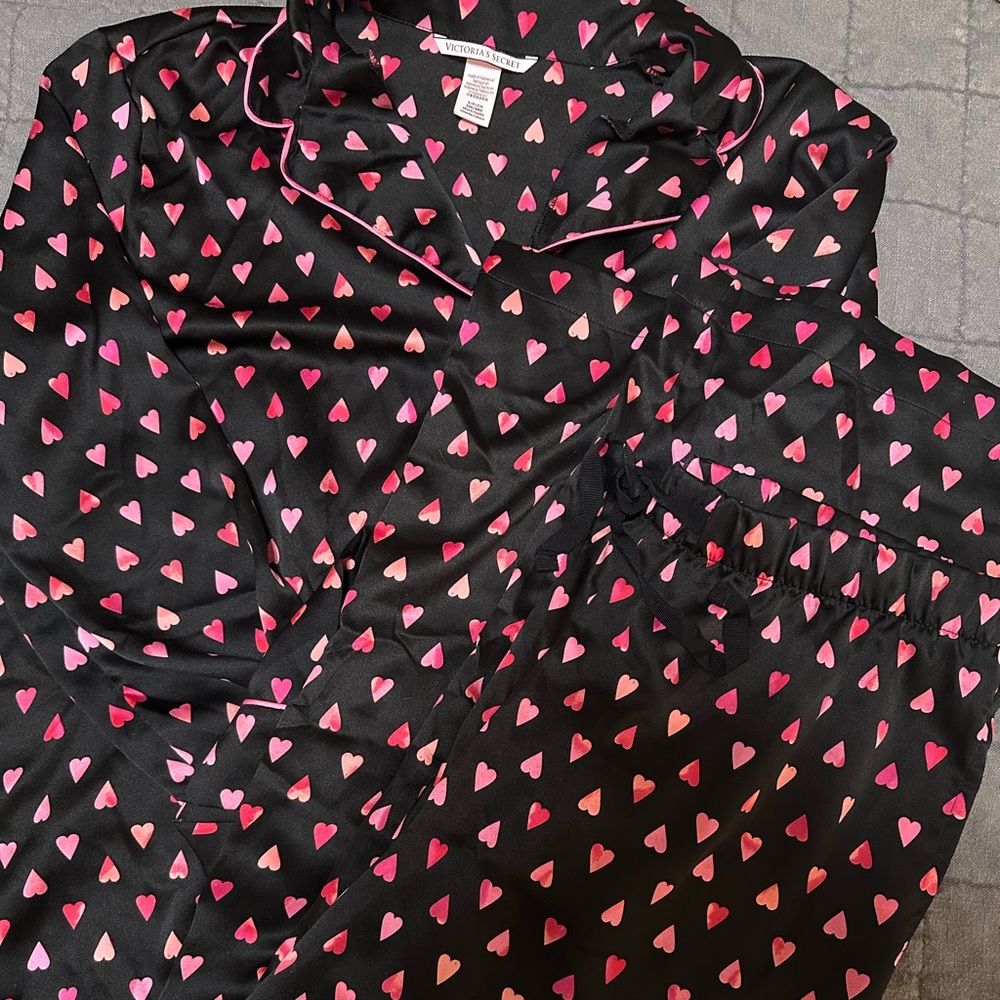 Victoria Secret Pajama Set